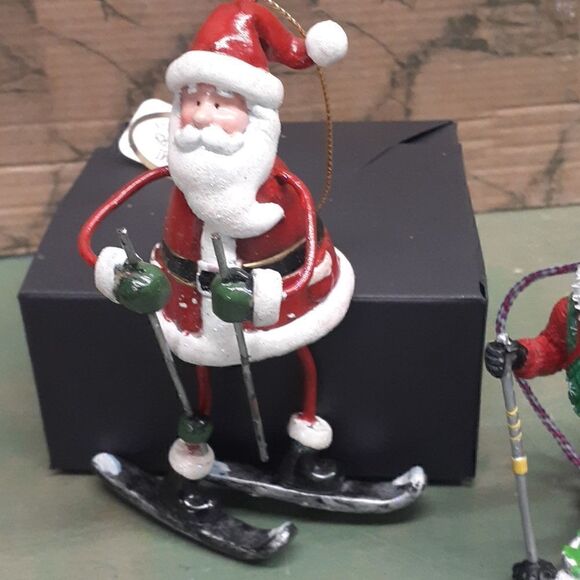 Skiing Santa's, Snowmen, & moose - Picture 7 of 13